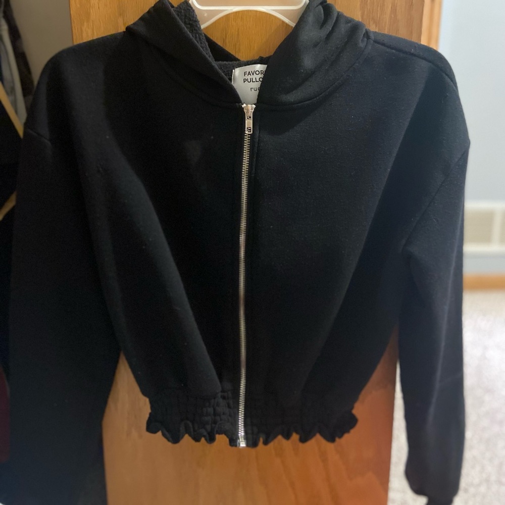 Black cropped zip up hoodie